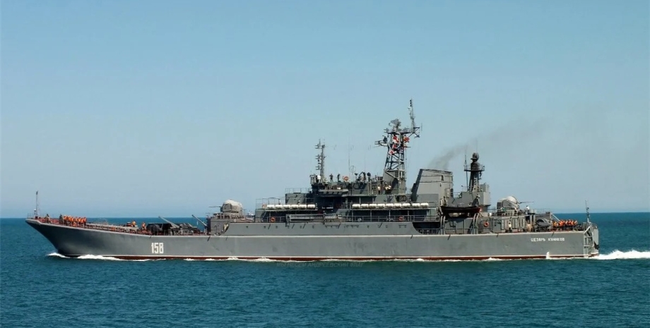 БДК "Цезарь Куников" БДК Цезарь Куников, ВС РФ, море, фото