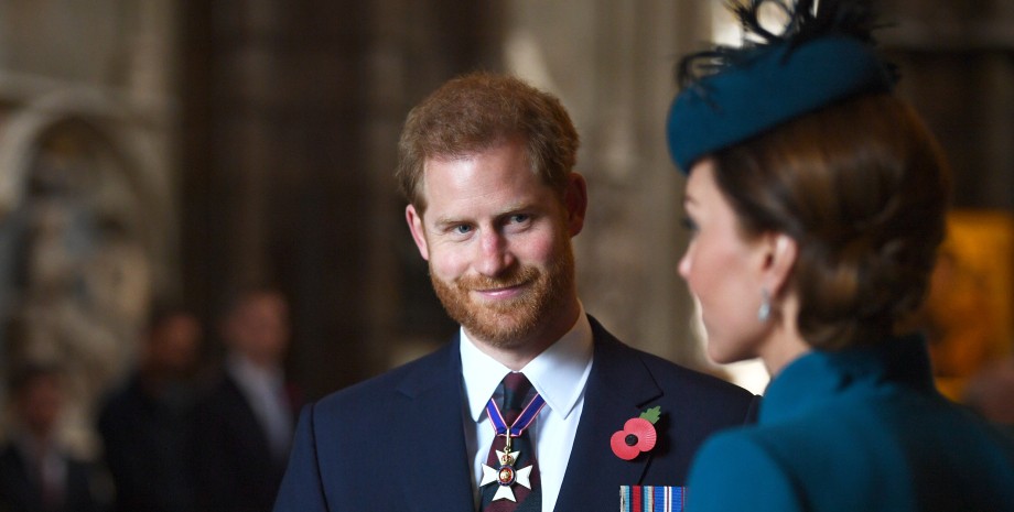 Принц Гарри и Кейт Миддлтон, кейт миддлтон рак, принц уильям, королевская семья британии, принц гарри в лондоне