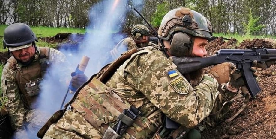 Боец ВСУ ВСУ, боец ВСУ, украинские защитники, война РФ против Украины, Михаил Подоляк