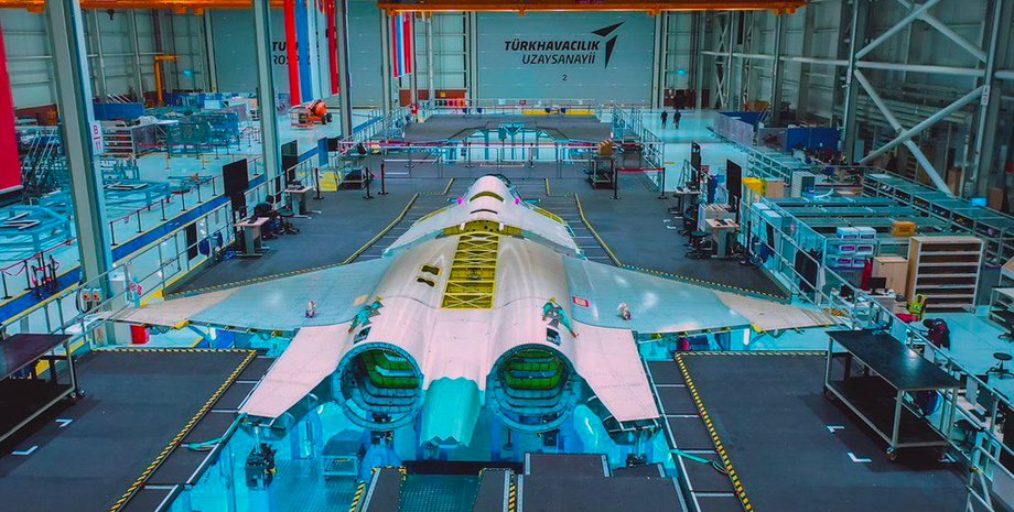 производство истребителя 5 поколения