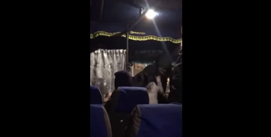 Драка в автобусе на Волыни