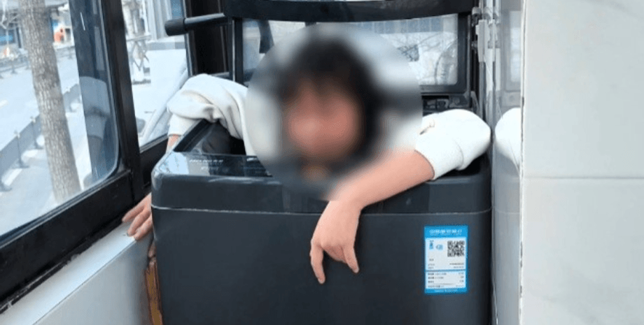 Девочка из Китая застряла в стиральной машине, как это могло произойти, все подробности, фото, детали, курьезы