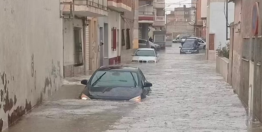 іспанія потоп, іспанія, град, злива