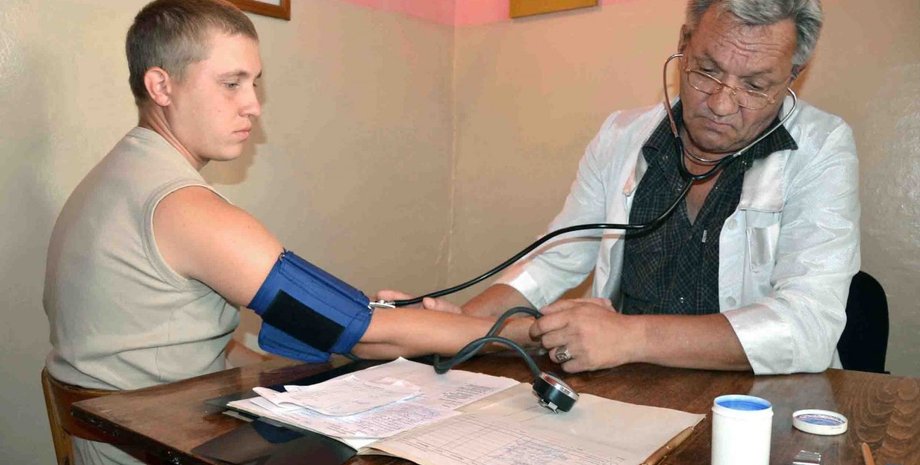 Медичний огляд, лікар, фото