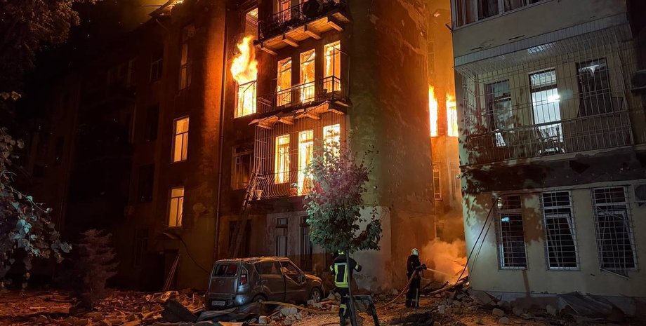 Последствия атаки "шахедов" в Одессе