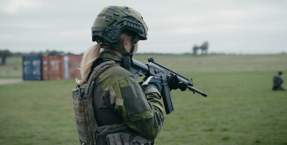 женщина военная женщина ссу