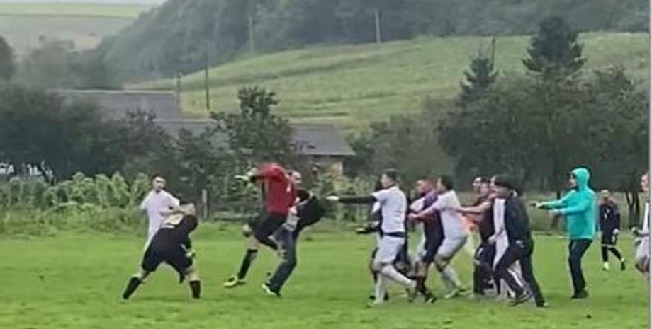 Футбол, драка