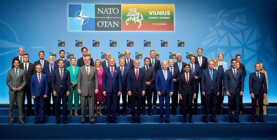саміт НАТО, глави країн НАТО
