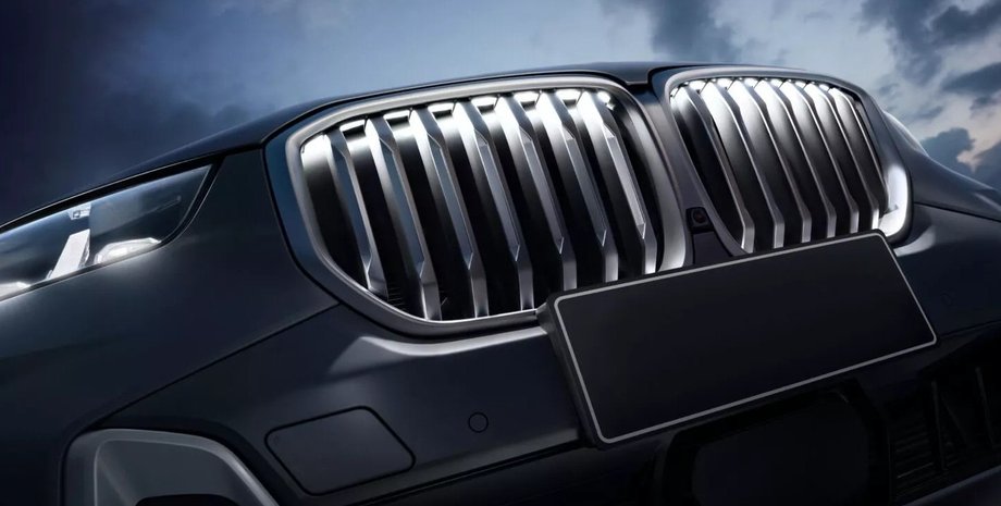 кроссовер BMW