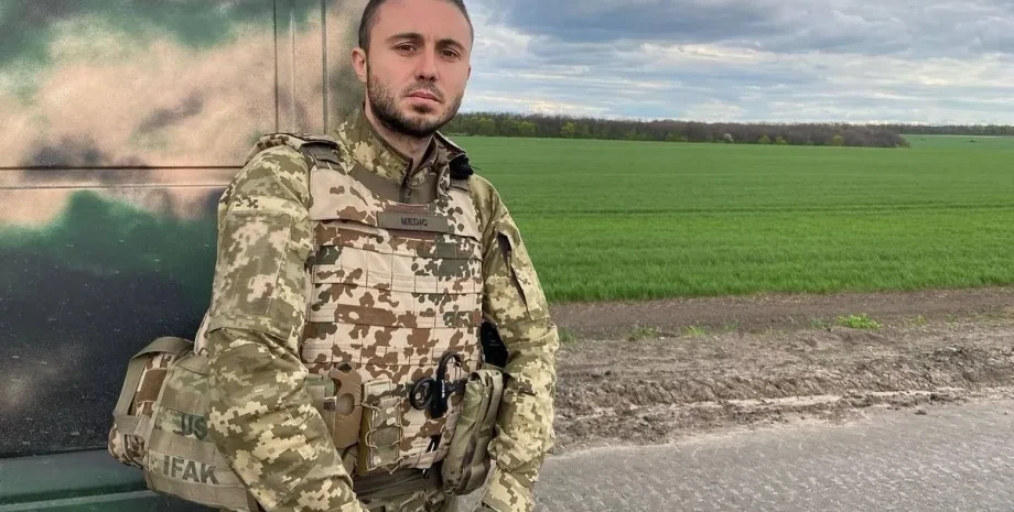 Тарас Тополя розповів про зруйновану квартиру