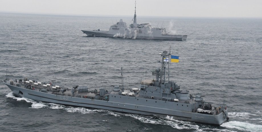 десантний корабель Юрій Оліфрієнко