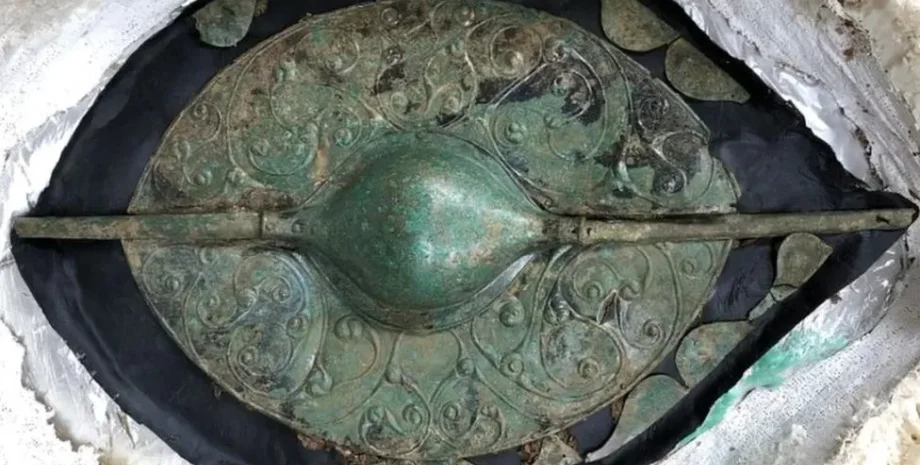 дослідження, розкопки, щит, древні люди, залізна доба