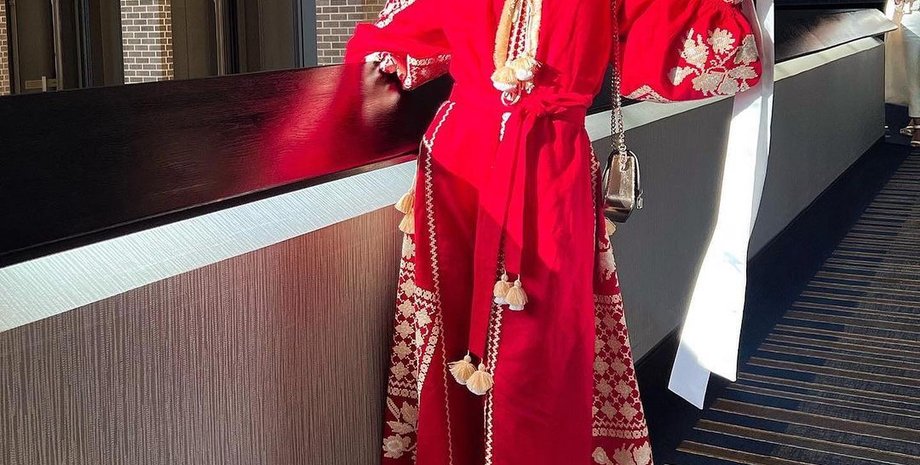 Виктория Апанасенко