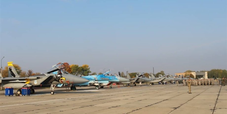 Аеродром Старокостянтинів обстріл ракетний удар окупанти ПММ