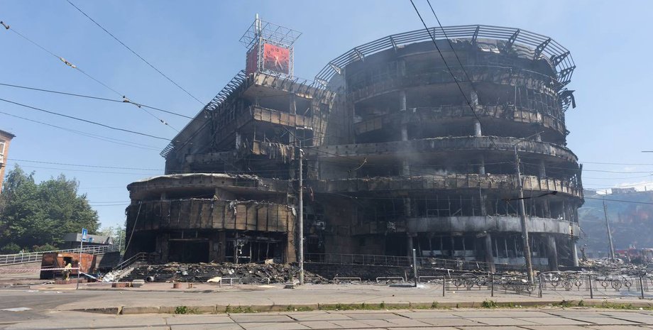 тц квадрат після атаки рф по києву "Цілі були обрані як привід": "Флеш" розповів деталі про нічний обстріл Києва (фото)