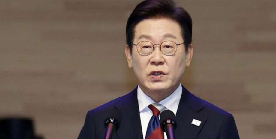 Дорогу перекрыли из-за кортежа Трампа