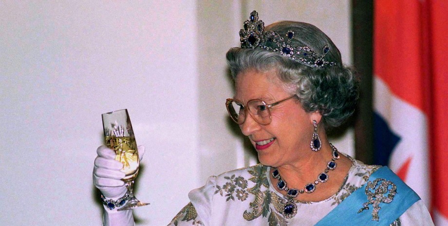 Елизавета II, королева