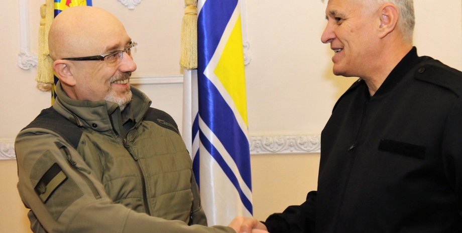 резников, стоянов, министр обороны