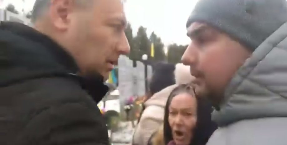 новости сум, новости ромен, олег стогний, денис ващенко, председатель ВА, городской голова, драка