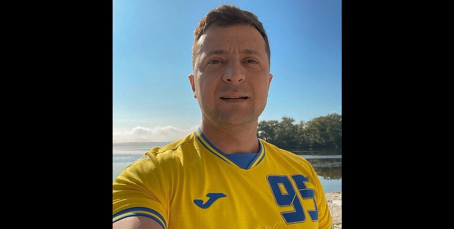 зеленский в майке сборной