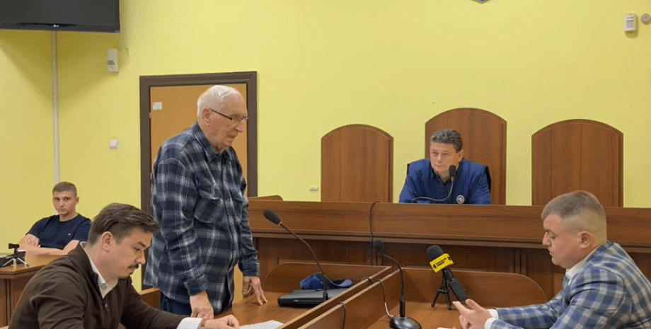 Состоялся суд над профессором ЛНУ Иосифом Лосем Иосиф Лось