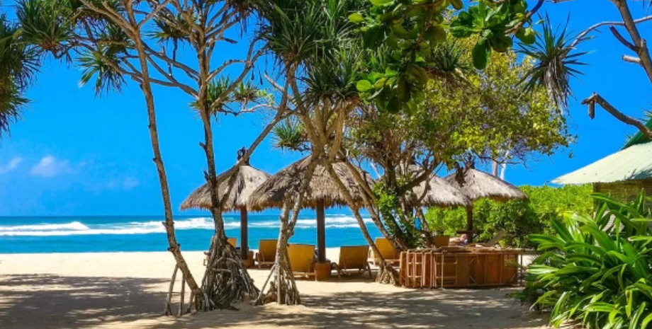 Семья устроила скандал со страховой компанией, отдых на Бали, туризм, путешествия, истории из жизни, Австралия, фото