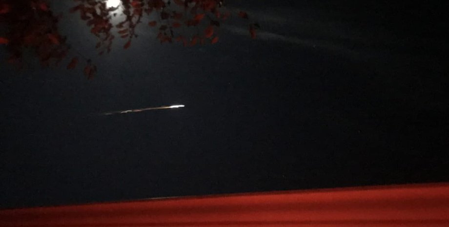 падение космоса 2551