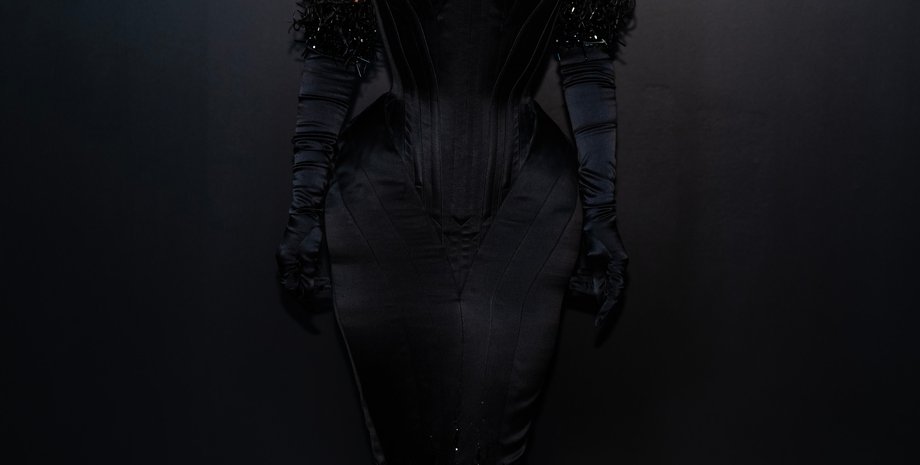 Кайли Дженнер, особняк, бункер