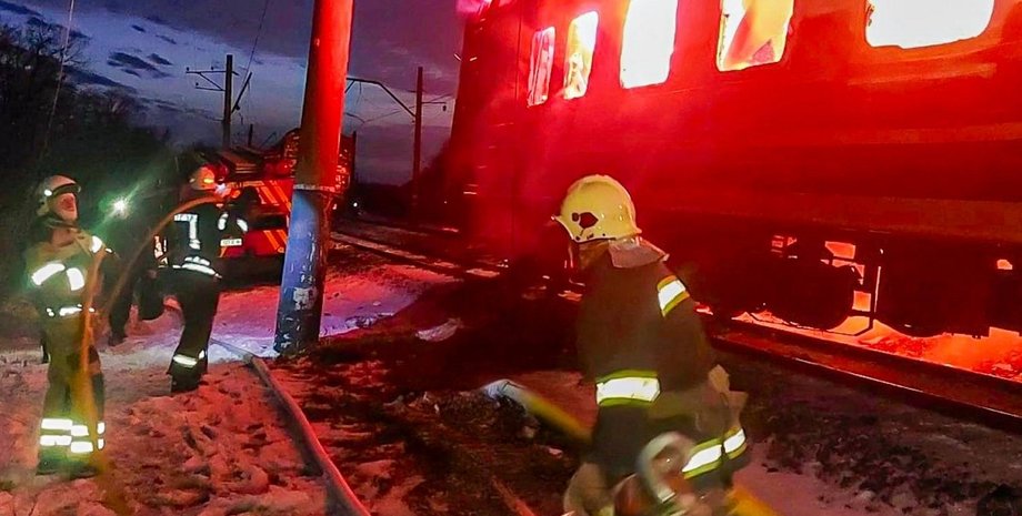 обстріл потяга обстріл потяга на харківщині