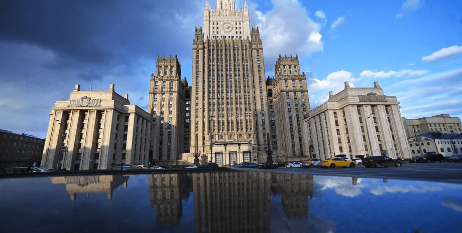 РФ, розвідки Росії, вислані шпигуни, офіцери розвідки, санкції, проблеми в Росії