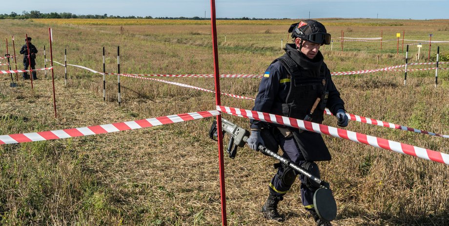 разминирование, специалист по разминированию, бронь от мобилизации
