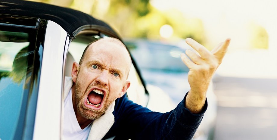 агрессивный водитель, агрессия за рулем