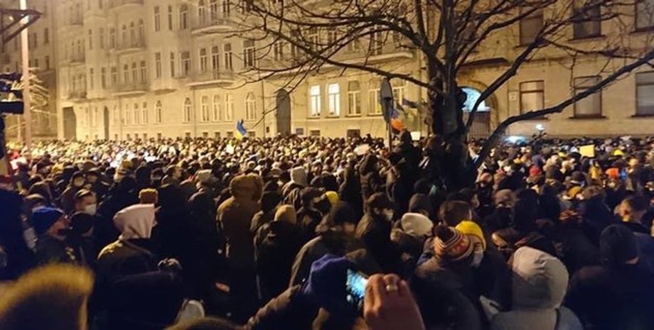 банковая, стерненко, зеленский, автомобили, транспорт, нацполиция, записка