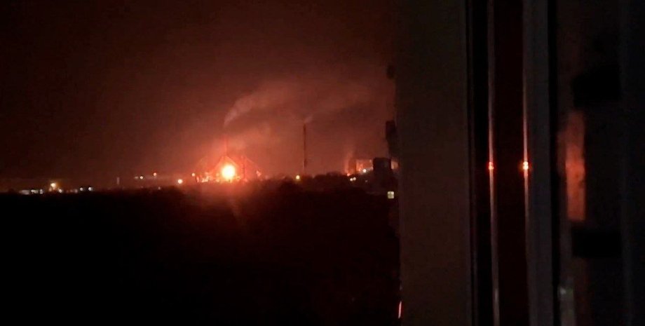 Share: On the night of November 3, Russia was massively attacked by drones: loca...