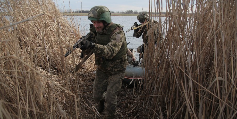 Der Sprecher der South Defence Forces Vladislav Voloshin sagt, dass die Russen t...