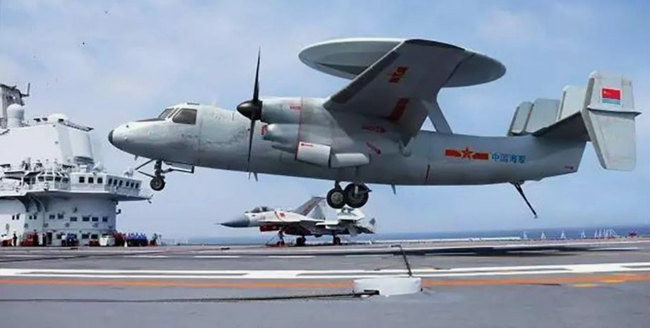 Літак раннього повітряного попередження та управління KJ-600