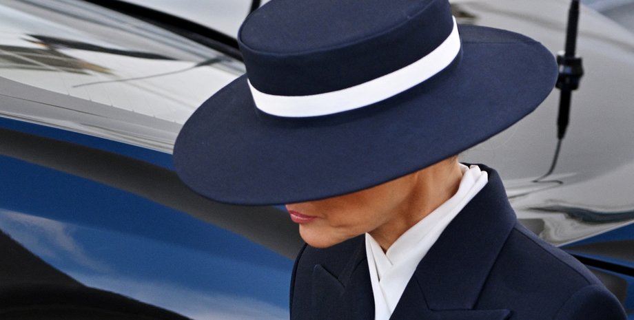 Шляпа Мелании Трамп на инаугурации президента США