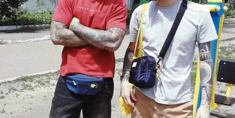 Антон Савлепов с братом