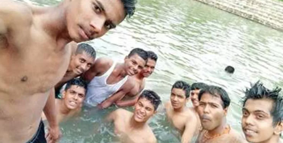 Санджай, індуїстський храм Гунданджанея, Індія, селфі, фото, курйоз, трагедія, утопленик, компанія студентів, туризм, відпочинок