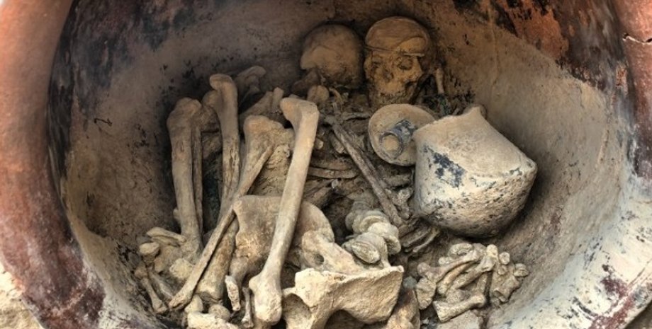 захоронение, правительница, бронзовый век, Эль-Агар