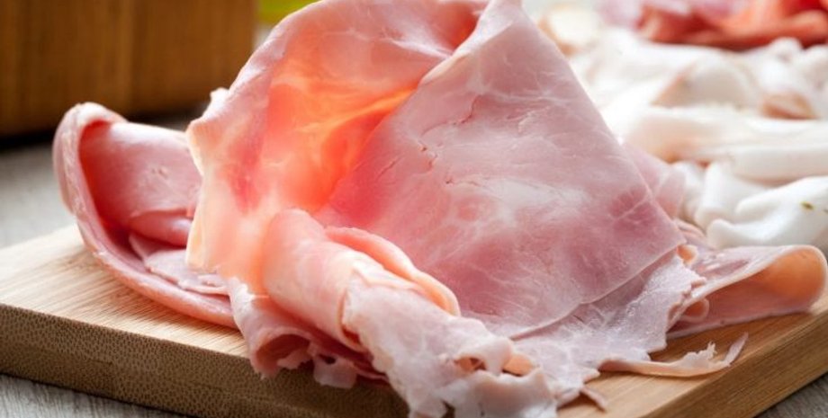 Нарезанная ветчина, ветчина, как делают ветчину, упаковка ветчины, еда, продукты, фабрика, завод, изготовление ветчины,