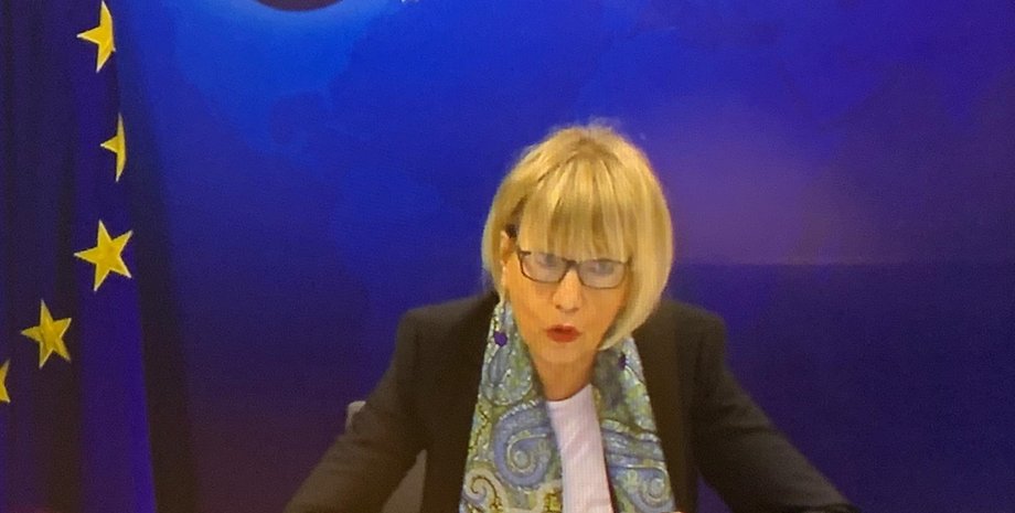 Хельга Шмид