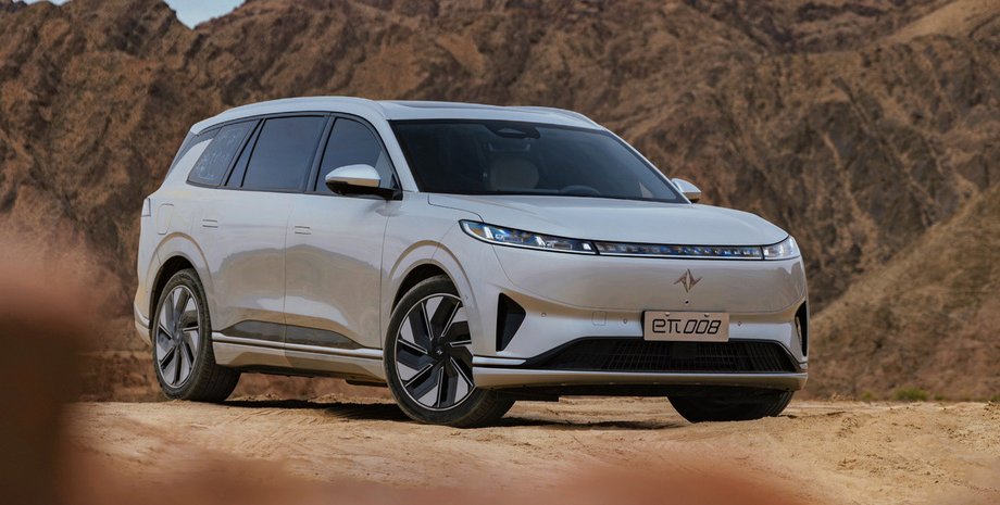 Dongfeng eπ 008, новый Dongfeng eπ 008, кроссовер Dongfeng, электромобиль Dongfeng, китайский электромобиль