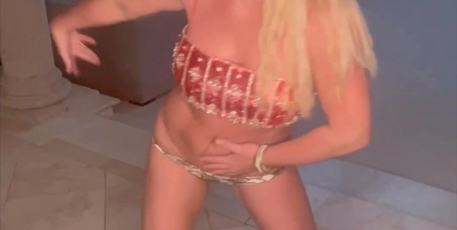 Бритни Спирс, певица, танцы