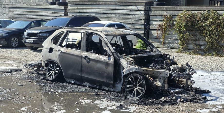 Сгорел кроссовер BMW X5