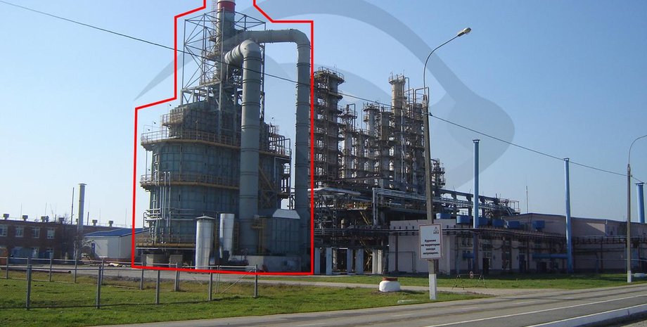 НПЗ в России под атакой дронов ВСУ