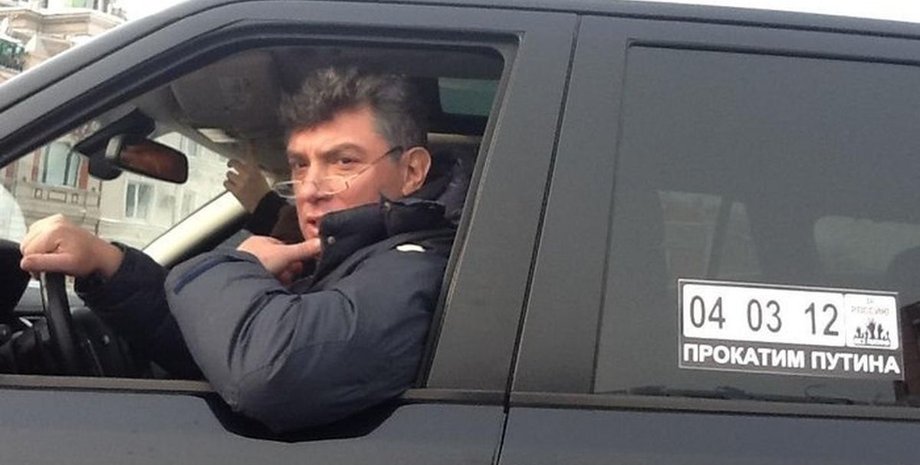 Борис Немцов, российский оппозиционер, автомобиль, Жигули, ВАЗ-2103, продажа,