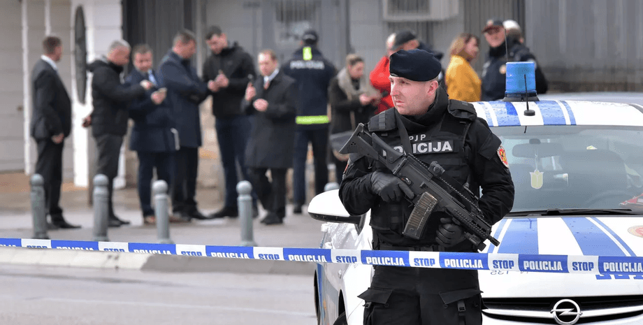 переворот в Черногории, Черногория выслала дипломатов, российские агенты, шпионы, российские спецслужбы, нон грата