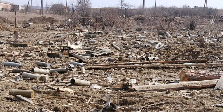 Разминирование в зоне АТО / Фото пресс-службы МОУ