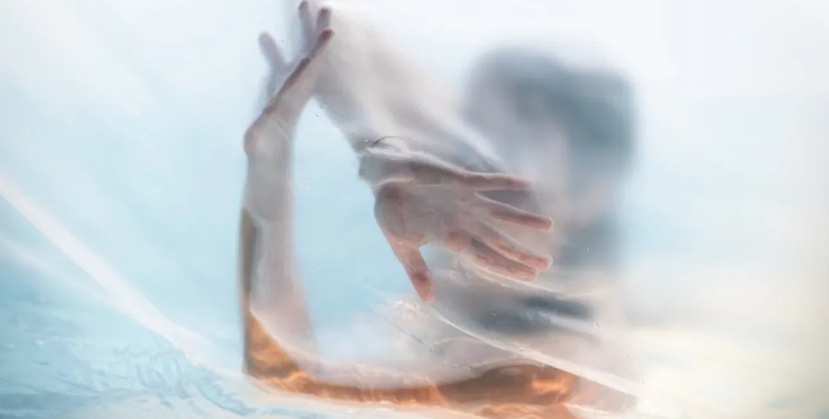 шторка в душе, шторка в душе липнет